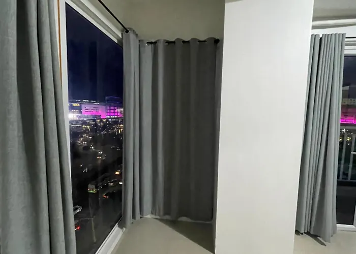 Moa View With Big Balcony 558 Manila